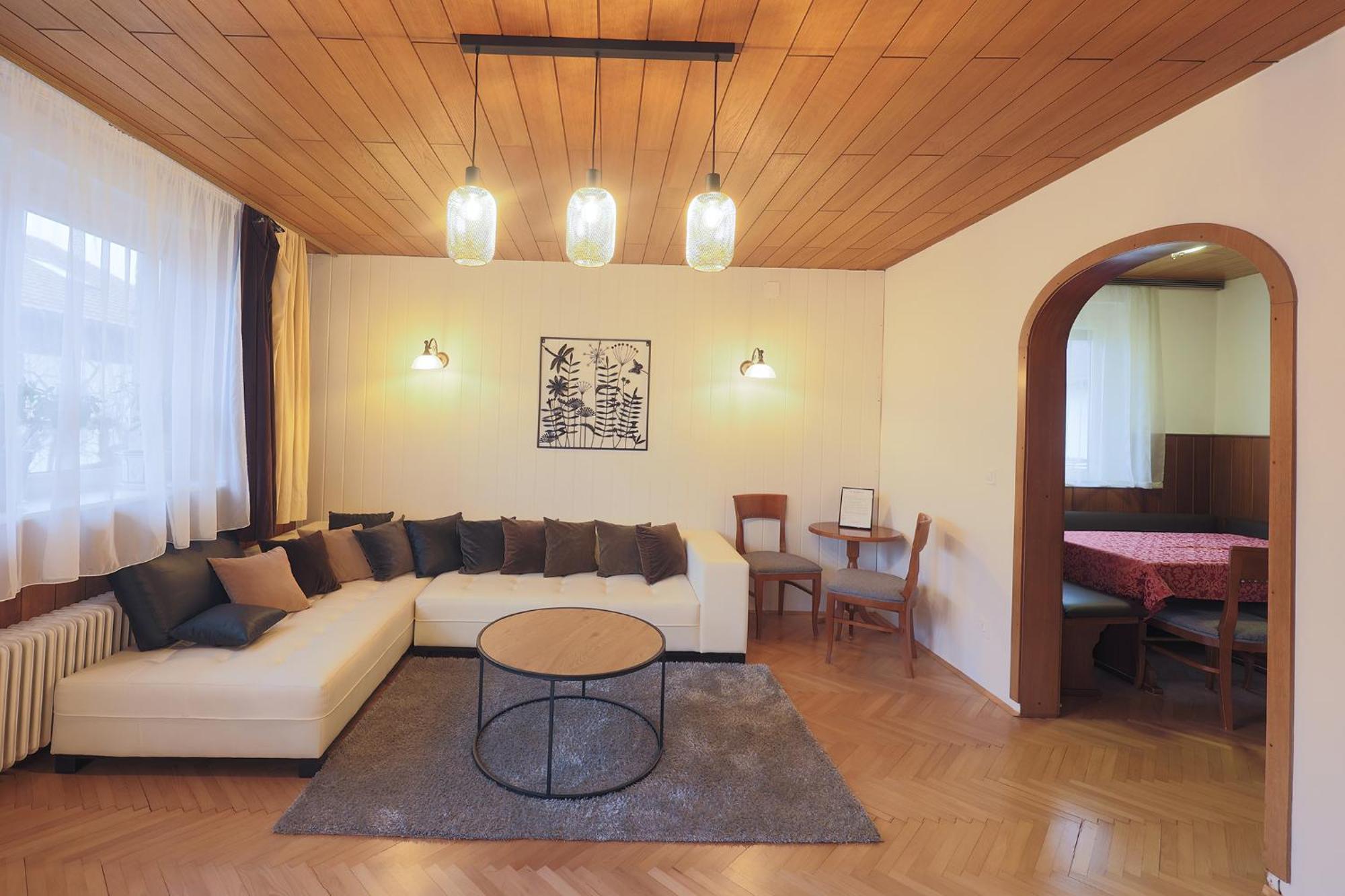 Papas Apartment Lesce  Exterior photo